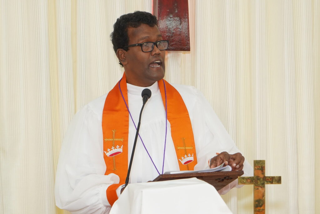 Rt.Rev.Dr.V.Pathmathayalan